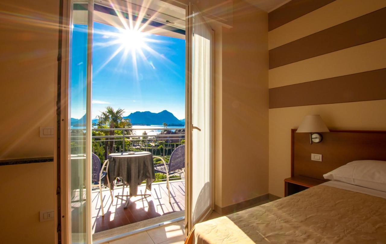 Hotel Alpi Бавено Екстериор снимка
